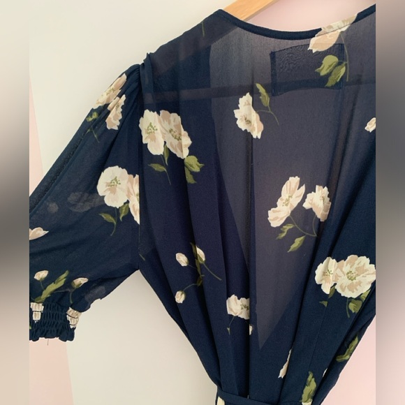 Reformation Layley Dress S Navy with Floral Patterns - Picture 6 of 10